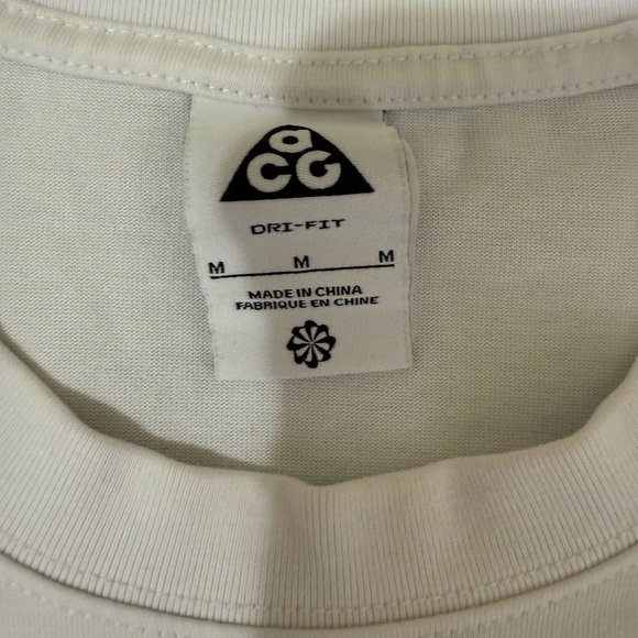 Nike ACG - Picture 3 of 3